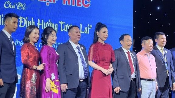 KỈ NIỆM 1 NĂM THÀNH LẬP CLB DOANH NHÂN HÀ TĨNH PHÍA NAM